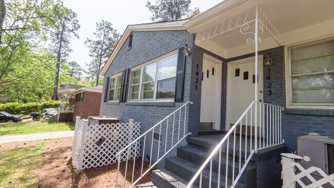 Building Photo - 1421 Colin Kelly Dr