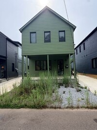 Building Photo - 3535 Oswald St