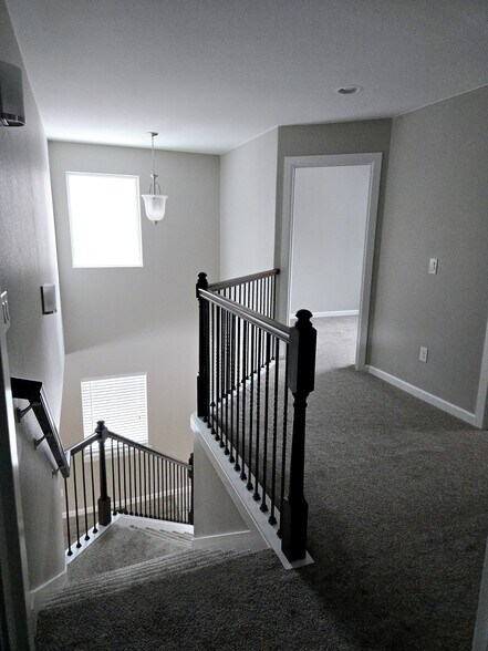 Building Photo - 351 E Forest Ave
