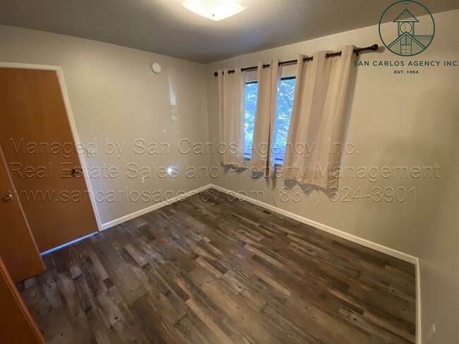 Building Photo - Three Bed Three Bath Home Walkable to Downtown Monterey