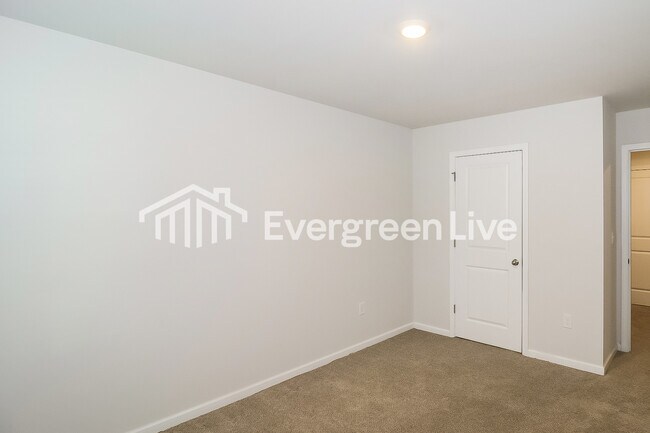 Building Photo - 108 Loblolly Ln