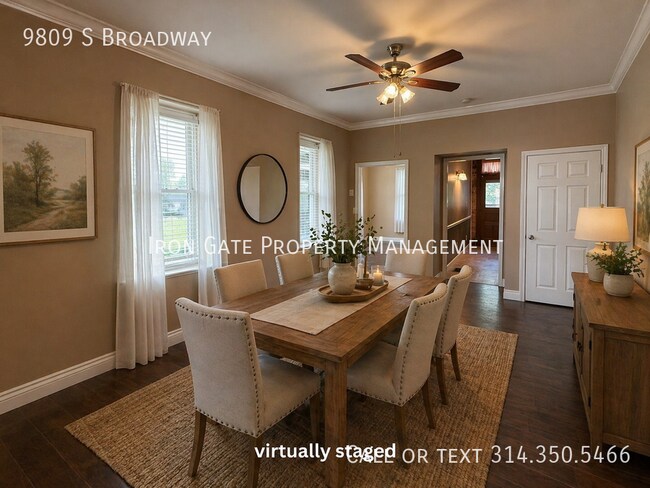 Building Photo - 9809 S Broadway