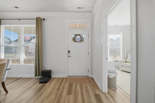 Building Photo - 2238 Sanibel Ln