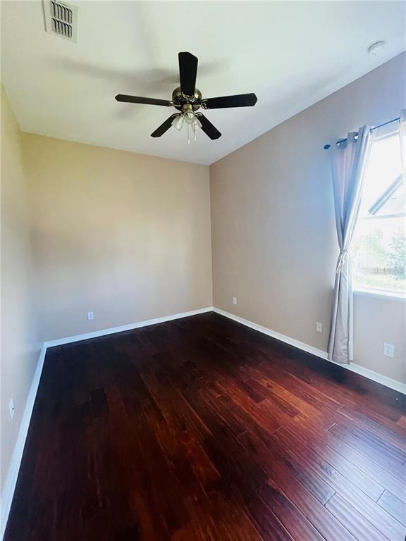 Building Photo - 930 Spring Oak Cir