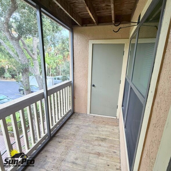 Building Photo - 1401 S Palmetto Ave