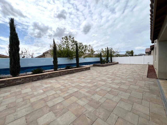 Building Photo - 14305 Pemberley Passage Ave