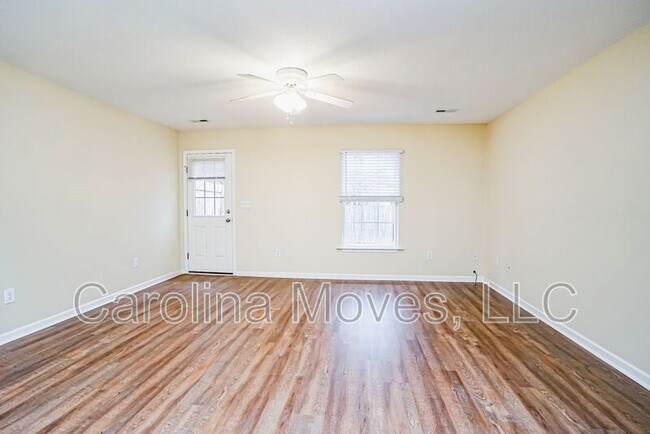 Building Photo - 524 Seays Crest Dr