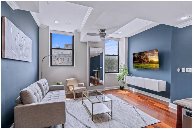 Building Photo - 1401 N 5th St