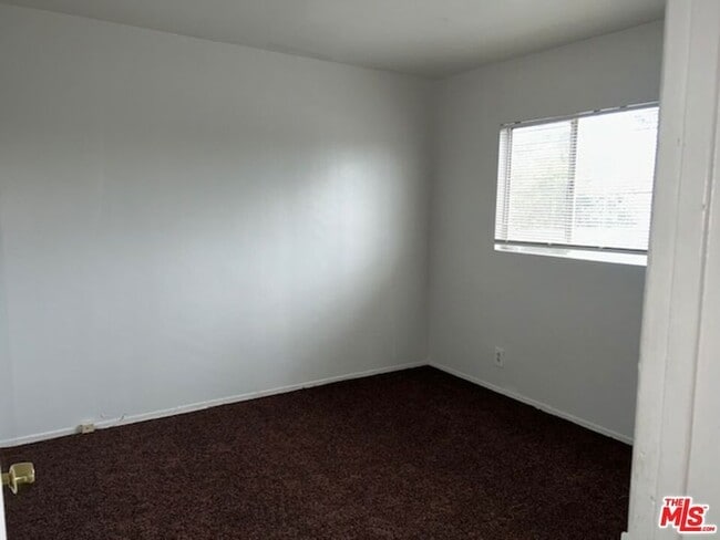 Building Photo - 10702 Crenshaw Blvd