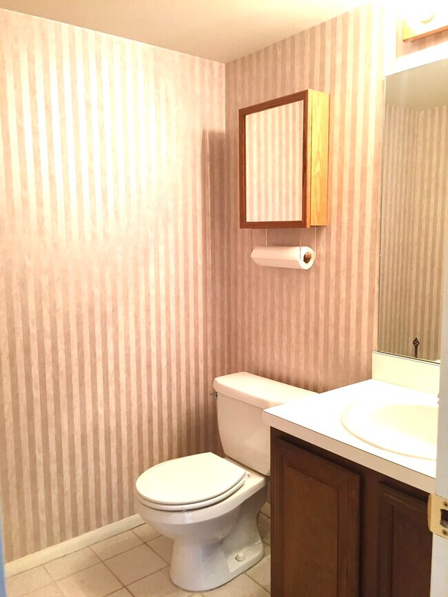 Building Photo - 508 Auten Rd