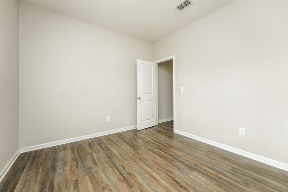 Building Photo - 4294 Kendrick Cir