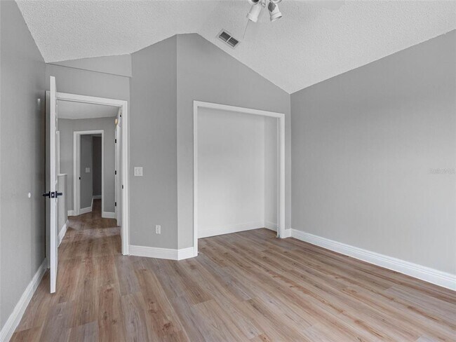 Building Photo - 8841 Key W Cir