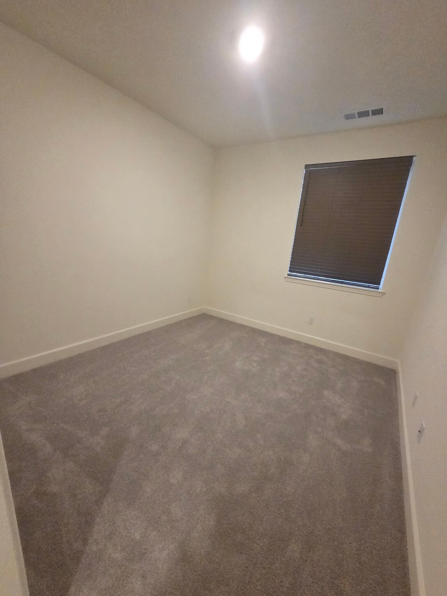 Building Photo - 1723 Eagle Landing Dr