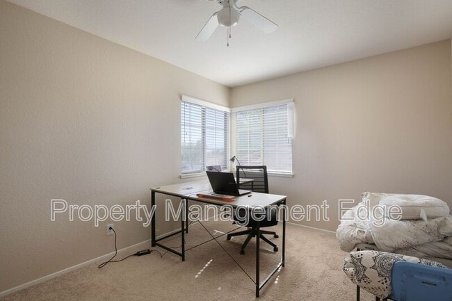 Building Photo - 8543 Yarrow Ln