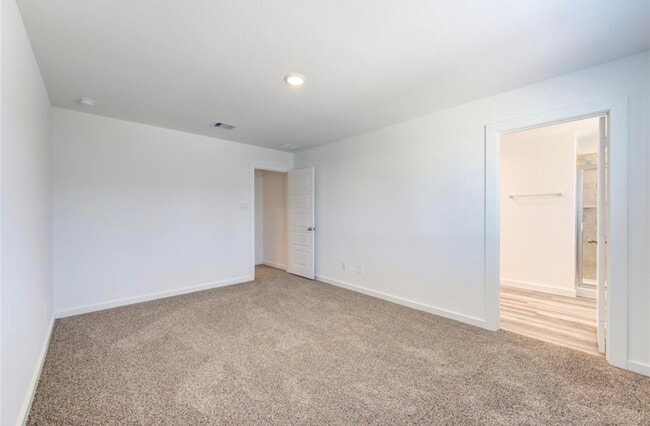 Building Photo - 12323 Brandenburg Gate Rd