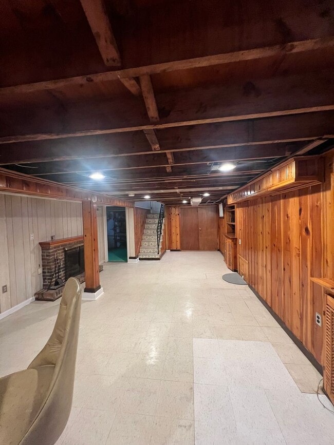 Building Photo - Charming 3 Bedroom Home in Parkville