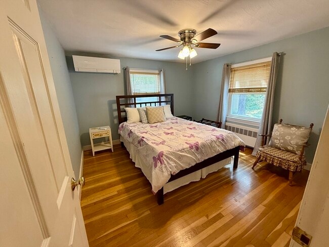 Building Photo - 100 Stimson St