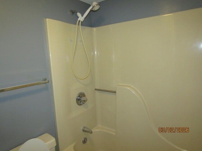 Building Photo - 4812 Pinehurst Cir