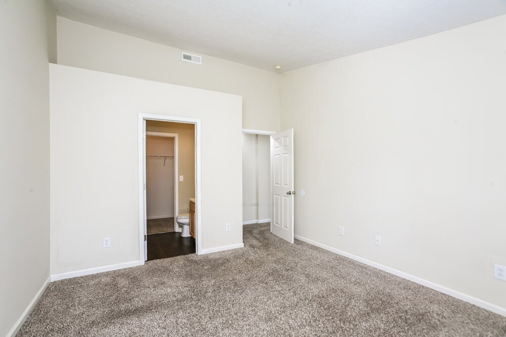 Building Photo - 12344 Deerview Dr
