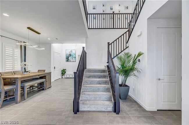 Building Photo - 10362 Vista Argento Ave