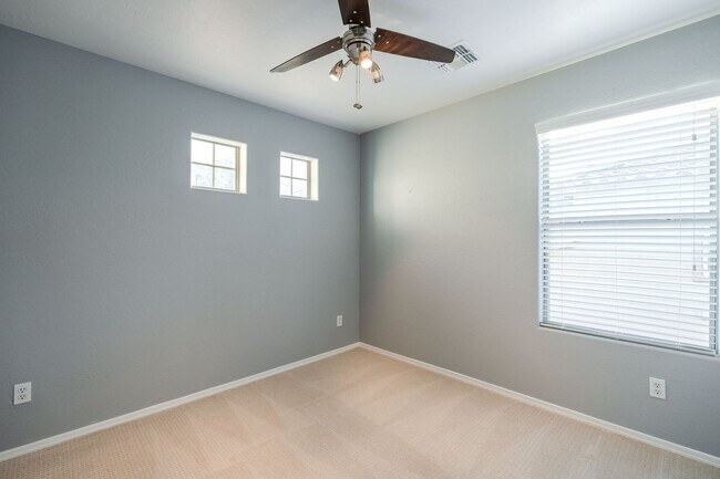 Building Photo - $3,500 For Lease Starting June 1, 2026 4 beds-2.5 Baths 2,421 Sq. Ft.  Amazing Gilbert 85298 Home...