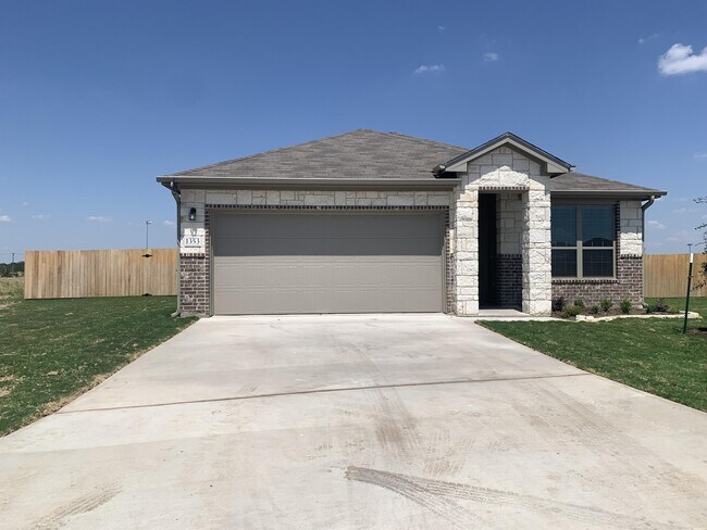 Building Photo - 1353 Aurora Grv Bnd