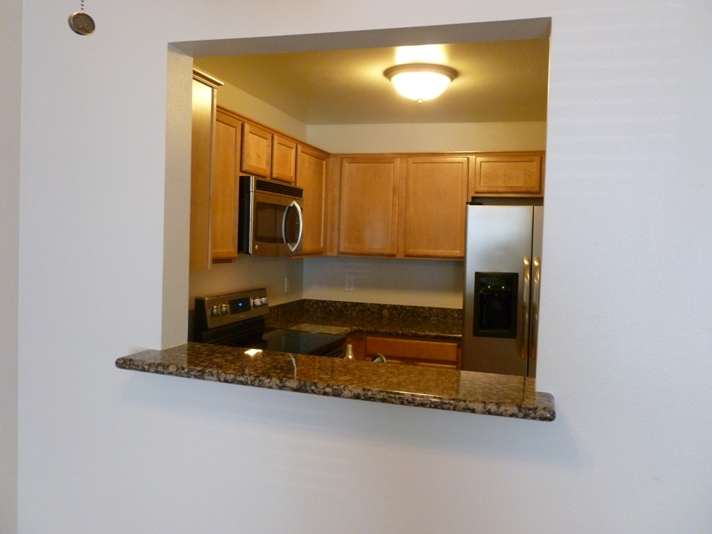 Building Photo - 2101 Sealion Dr