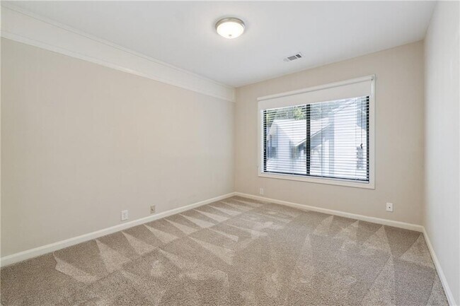 Building Photo - 820 Muirfield Trce