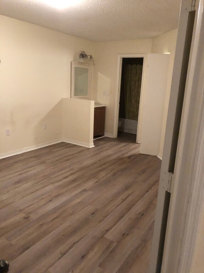 Building Photo - 12591 Equestrian Cir