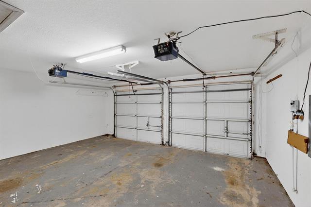 Building Photo - 2104 Old McGarrah Rd
