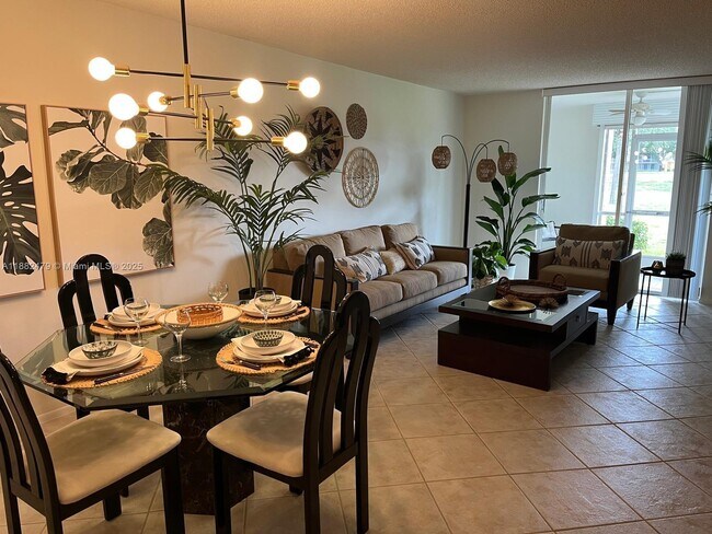 Primary Photo - 5301 NW 2nd Ave