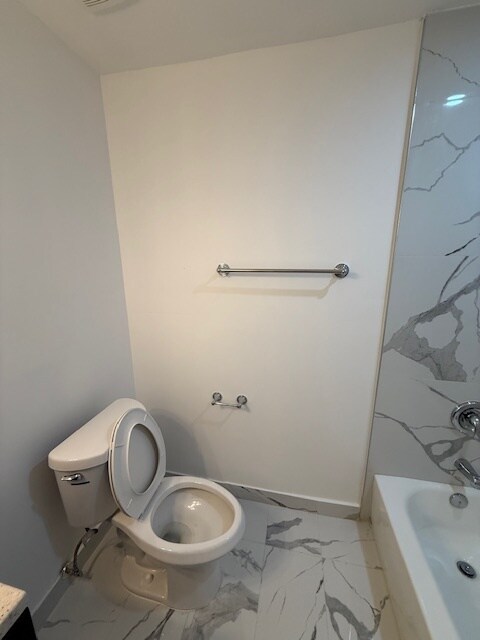 Building Photo - 5962