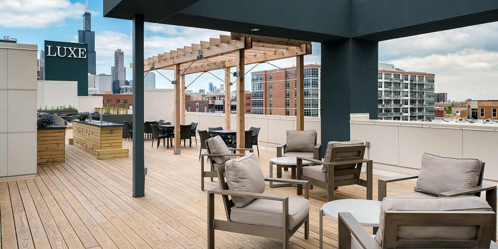 Building Photo - 1222 W Randolph St