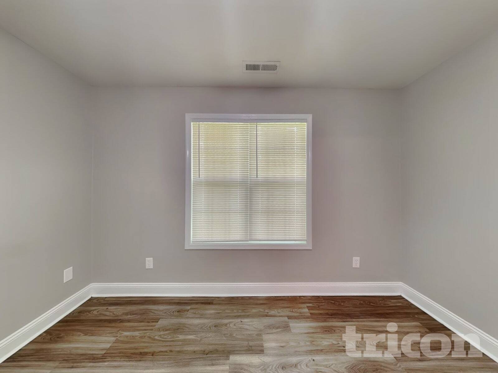 Building Photo - 821 Gore St