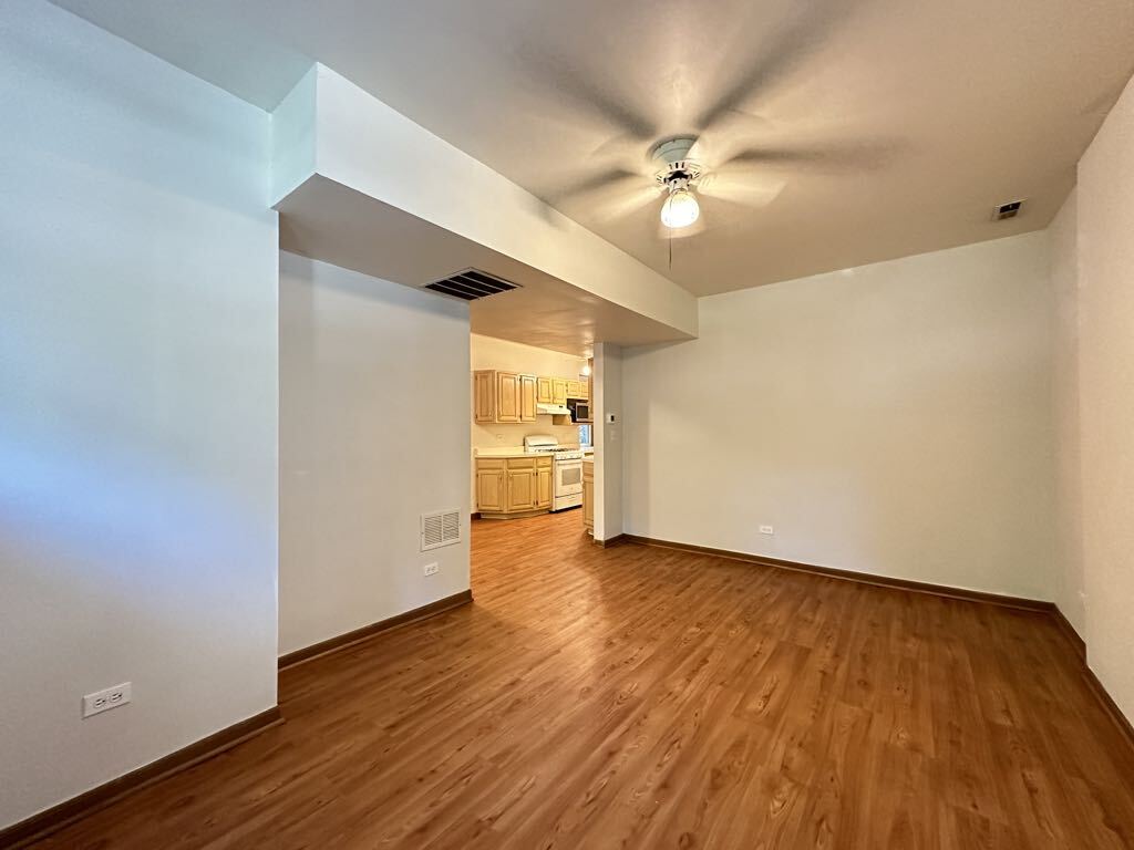 Building Photo - 3832 N Fremont St