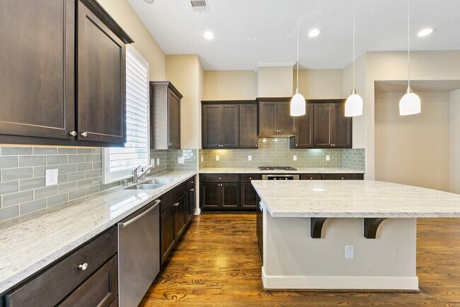 Building Photo - 4205 Feagan St