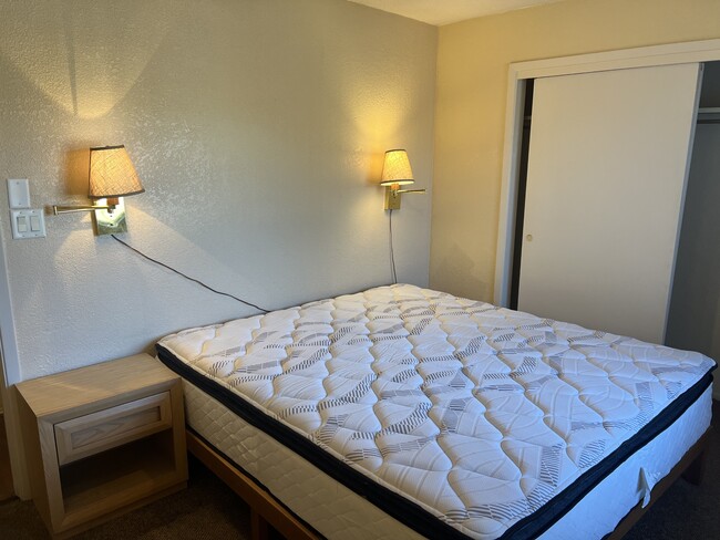 Building Photo - 25972 US-70