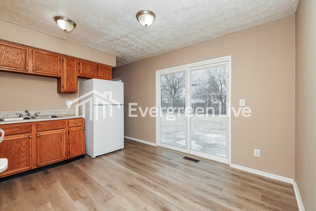 Building Photo - 1315 Clement Ave