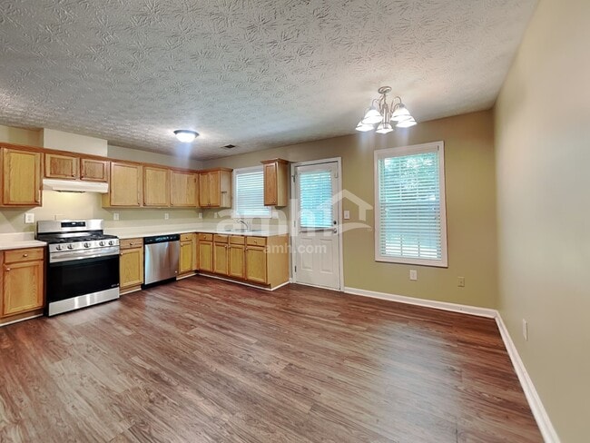 Building Photo - 3442 Kittery Dr