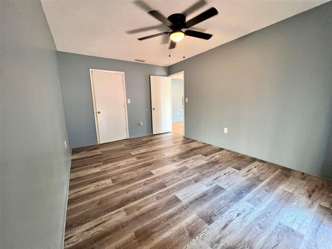 Building Photo - 21440 NW 40th Cir Ct