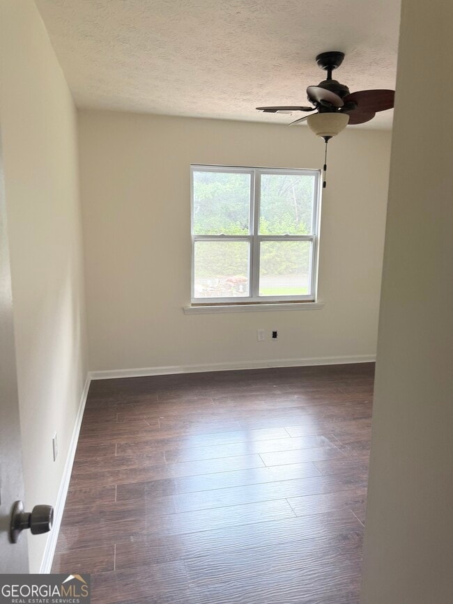 Building Photo - 6612 Branch Dr