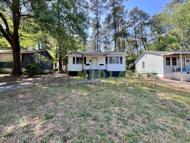 Building Photo - 4921 Dale Dr