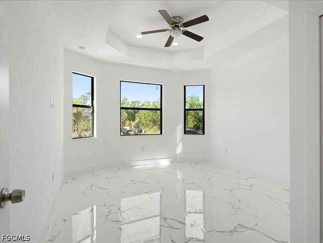 Building Photo - 5208 28th St SW