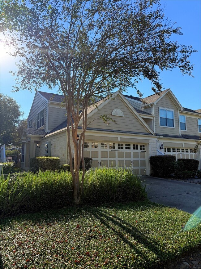 Primary Photo - 13600 Breton Ridge St