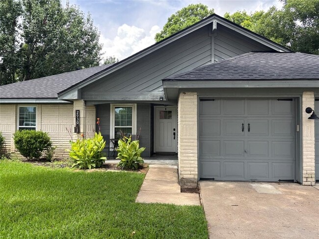 Building Photo - 2930 Bentley Ct