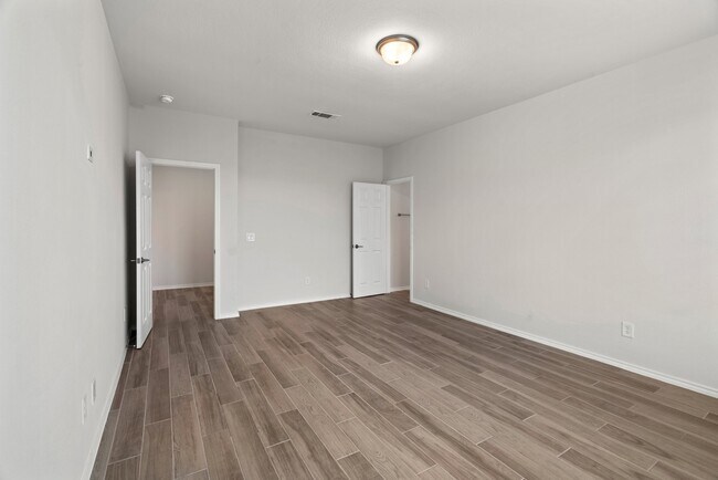 Building Photo - 10312 Marston Vineyard Dr