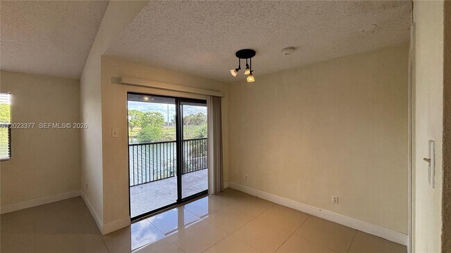 Building Photo - 15077 SW 103rd Terrace