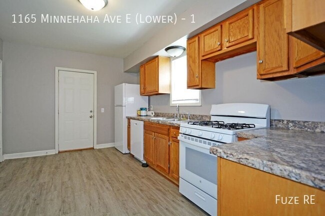Building Photo - 1165 Minnehaha Ave E