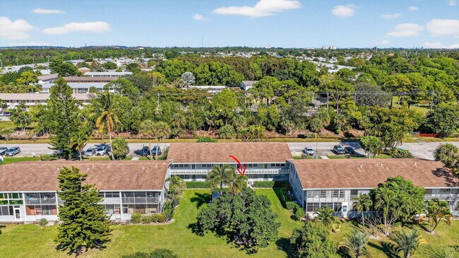 Building Photo - 378 Sheffield P