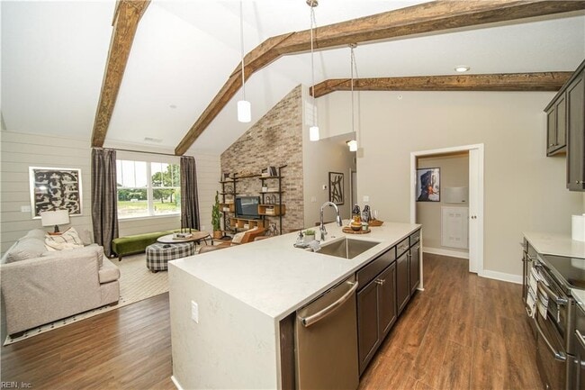 Building Photo - 312 Fishers Ct